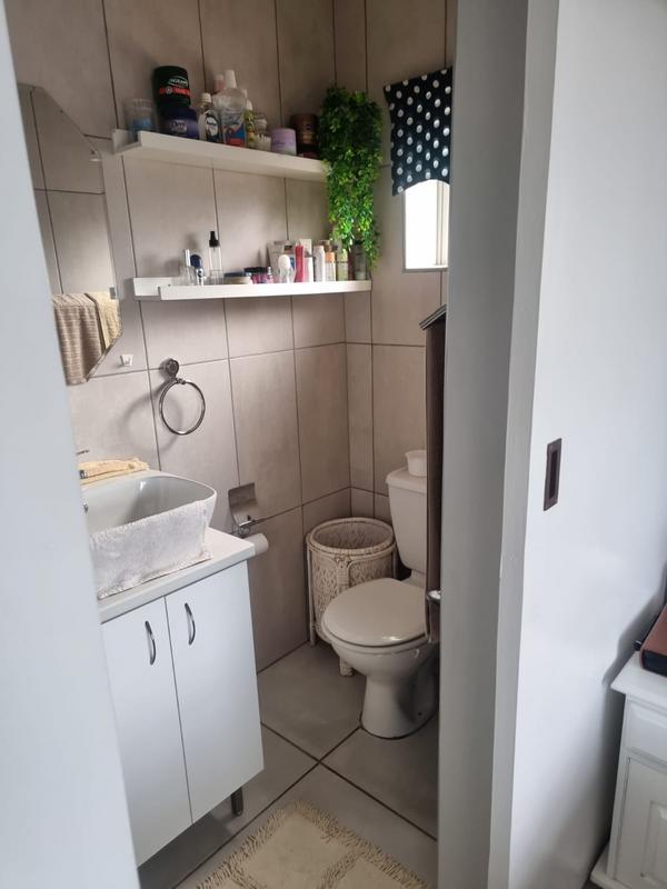 To Let 3 Bedroom Property for Rent in Hartenbos Central Western Cape